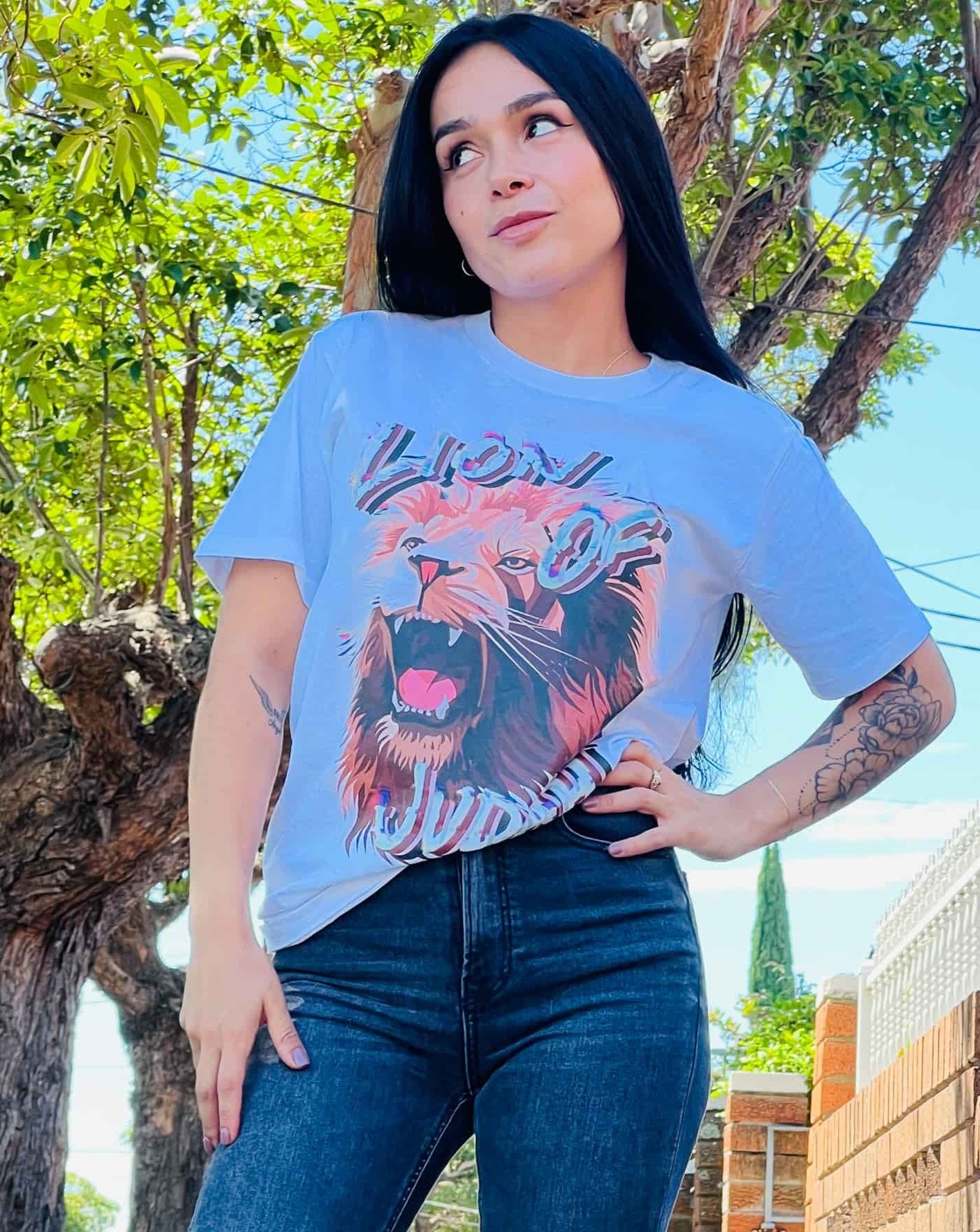 unisex lion of judah white t-shirt, christian clothing Australia