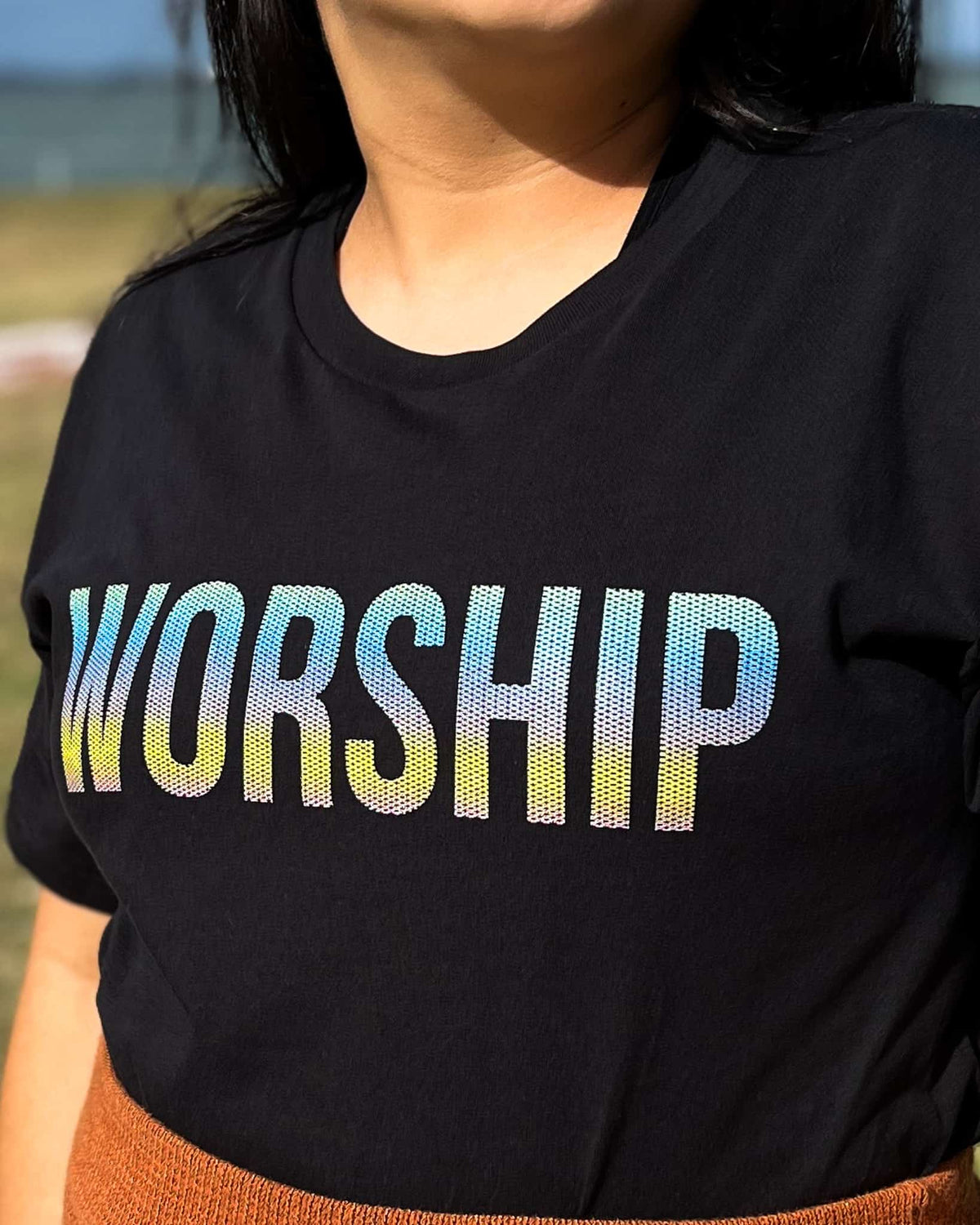 Worship Christian unisex black t-shirt with many colours